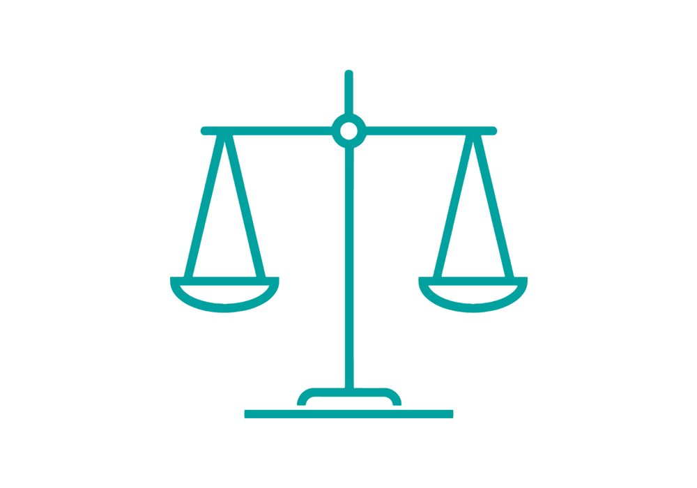 Eine stilisierte Waage auf einem Sockel, die Gleichgewicht und Gerechtigkeit symbolisiert.